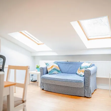 Podgorze - Air Con, Workdesk, Castle Nearby アパート