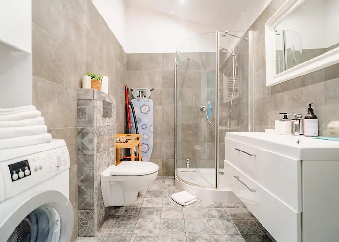 Podgorze - Air Con, Workdesk, Castle Nearby Apartment